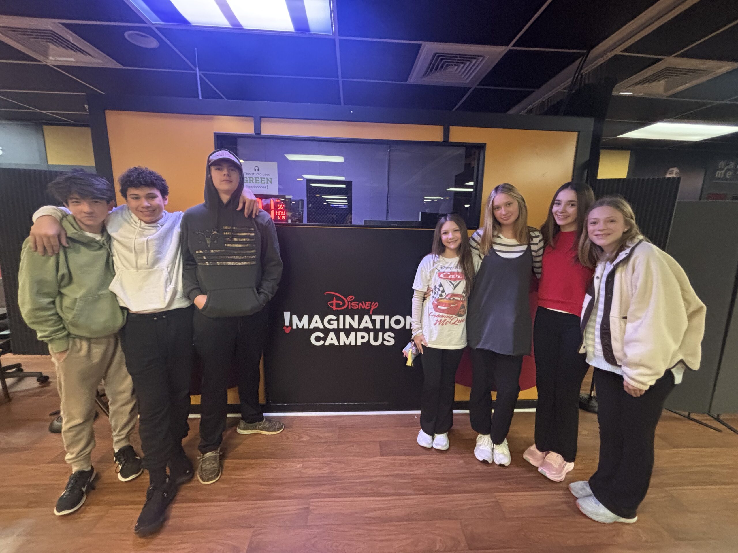 Featured image for “St. Luke’s 8th Grade Class Attends Technology Workshop in Disney”