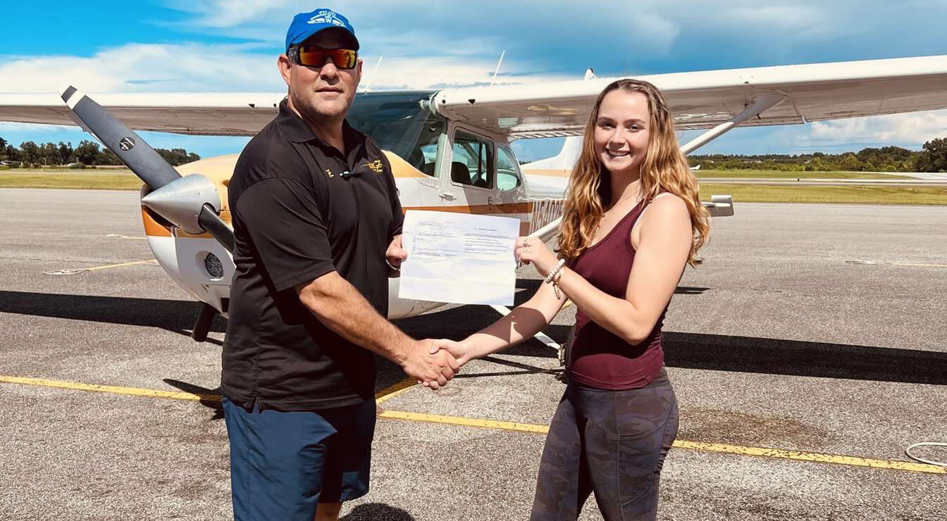 Featured image for “St. Luke’s Student Earns Pilot’s License”