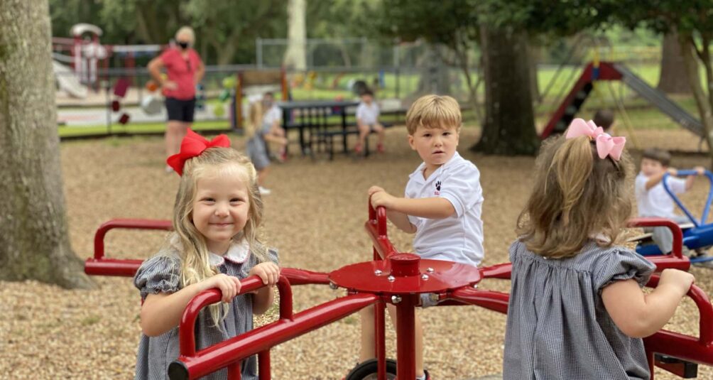 SL+Extended Care Children on Playground